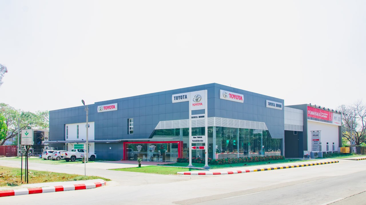 Toyota-Myanmar-Sales dealer1